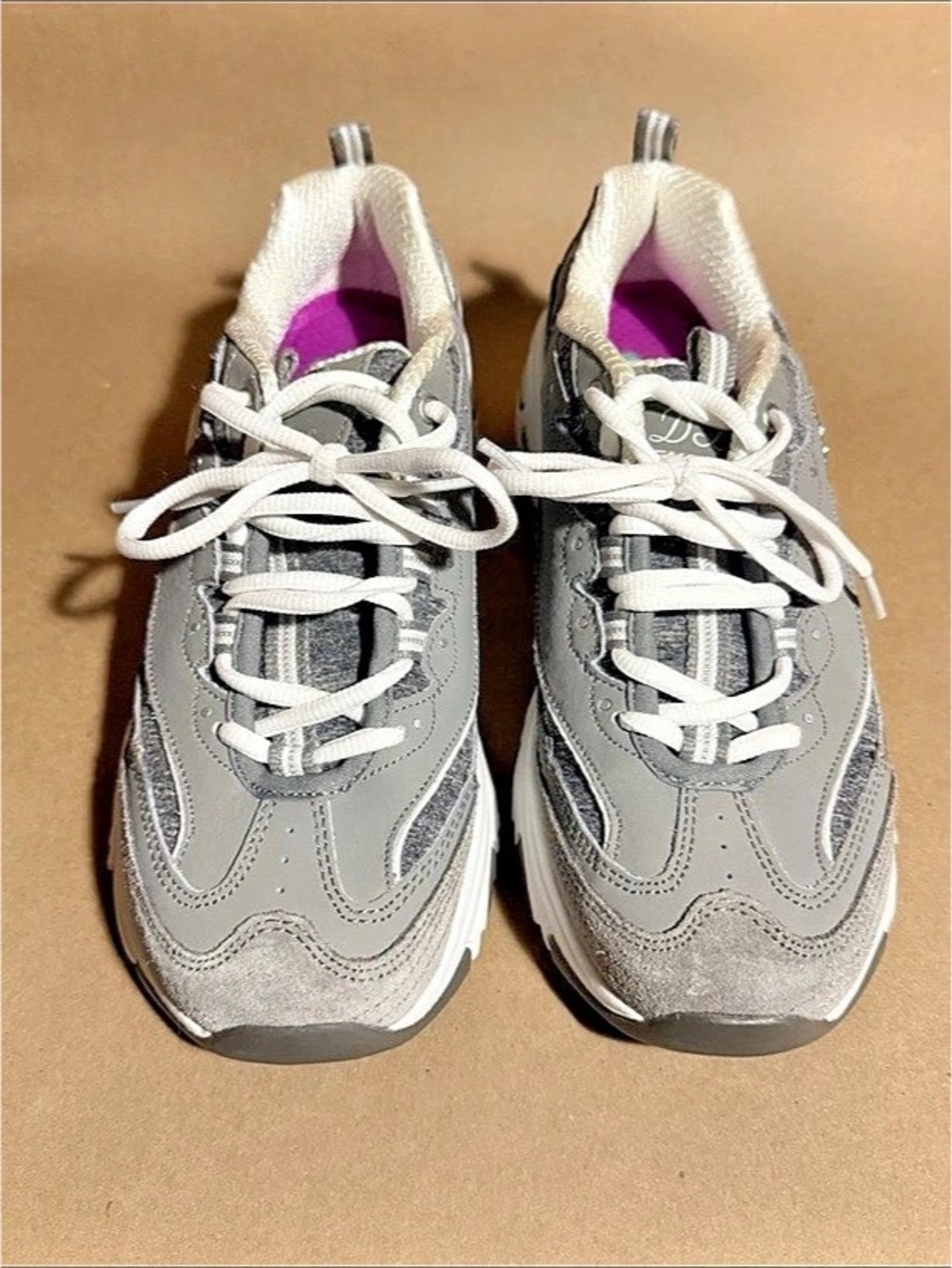 Skechers Womens D'Lites Me Time Memory Foam Sneakers Gray Size 8 Shoes